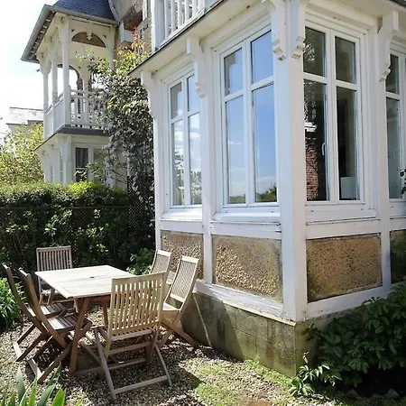 With 3 Bedrooms Hautot-sur-Mer