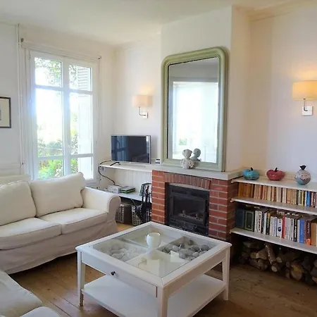 펜션 With 3 Bedrooms Hautot-sur-Mer